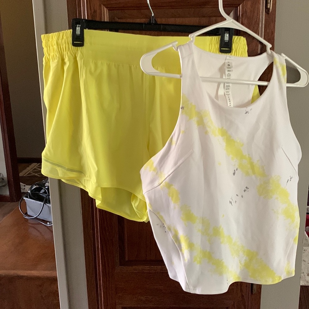 lululemon shorts and top set